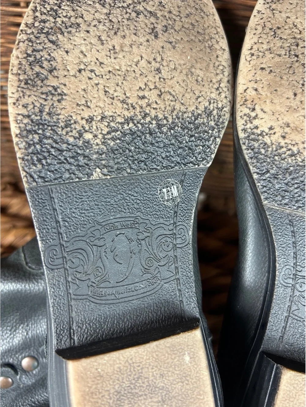 Nine-west vintage Black leather mid-calf boots with side studs